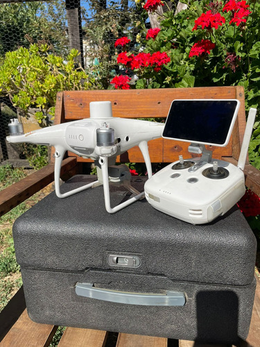 Drone Dji Phantom 4 Rtk Con Cámara 4k Blanco 7 Baterías