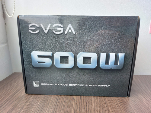 Fuente De Poder Para Pc Evga 600w Negra 100v/240v 80+