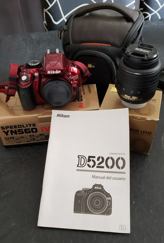 Camara Nikon D5200