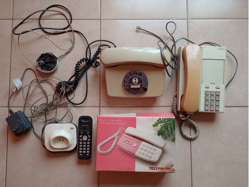 Lote De 4 Teléfonos Retro Vintage Antigüos 