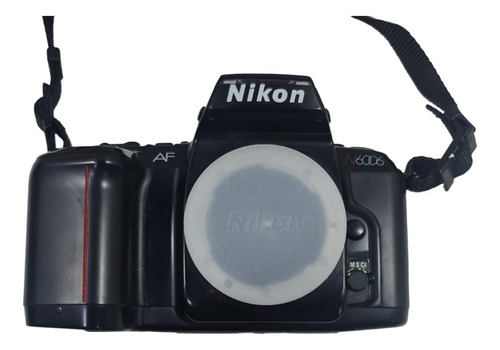 Câmera Nikon N6006 + Lentes 70-210mm E 35-70mm + Brindes