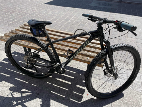 Specialized Rockhopper Talla M Tubless R-29 Negra Montaña