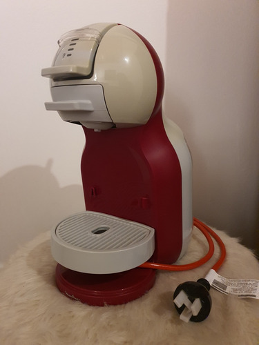 Cafetera Dolce Gusto 