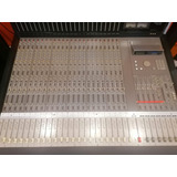 Mixer Tascam M3700 Analógica