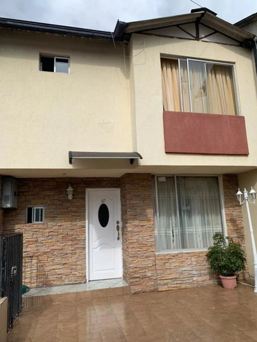 Hermosa Casa Conjunto