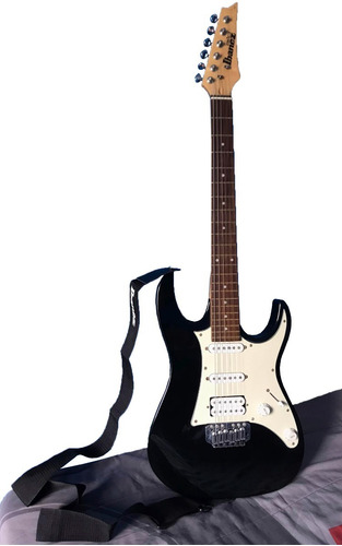 Guitarra Eléctrica Ibanez Gio Negra C/ Blanco (usada)