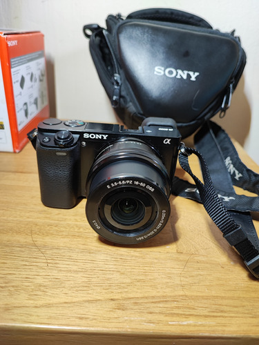 Camara Sony A6000