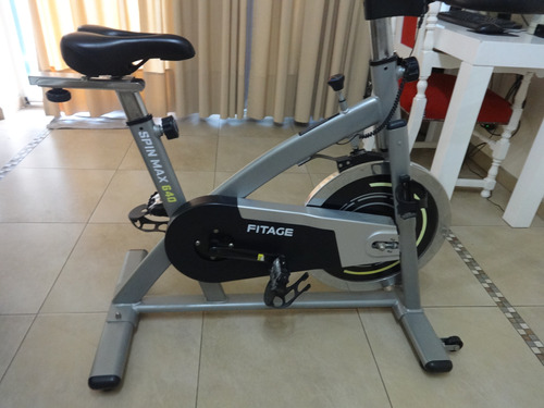 Bicicleta Fija Fitage Spin Max 640 Spinning Color Gris