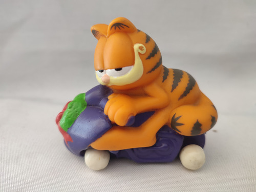 Figura Garfield En Moto Carls Junior   Vintage