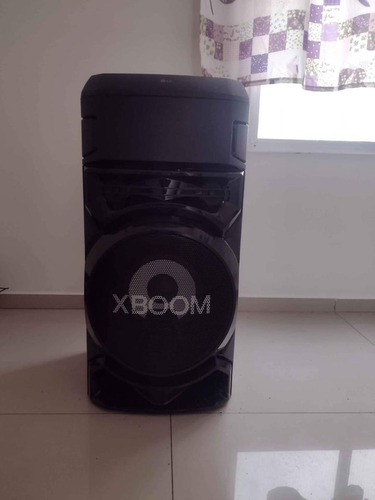 Caixa De Som Acústica LG Xboom Super Graves Rnc5 - Bivolt