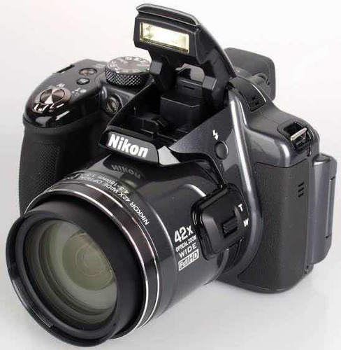 Câmera Nikon Coolpix P520 Zoom 42x