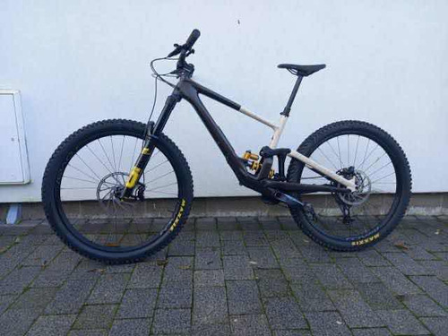 Specialized Enduro Ltd