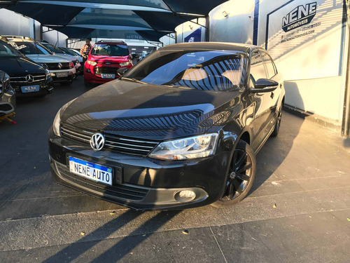 VOLKSWAGEN JETTA 2.0 COMFORTLINE FLEX 4P TIPTRONIC