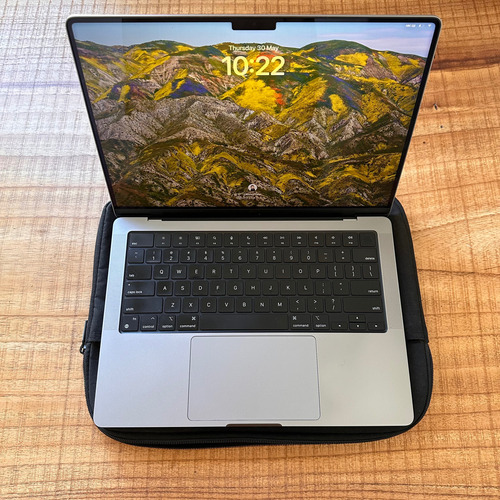 Mac Book Pro 14 Pulgadas