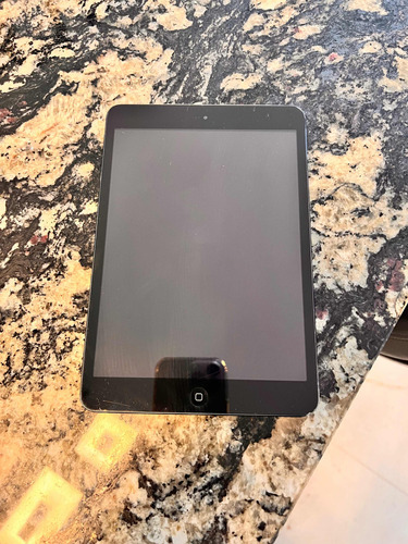 iPad Mini 9.3.5 (modelo A1432) / 12.7 Gb / Color Negro