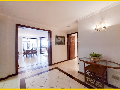 Departmaneto De 2 Suites En Venta Zona Equipetrol - Imagen 2