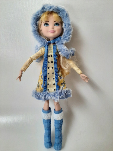 Ever After High Epic Winter Blondie Lockes Doll