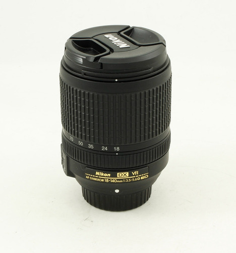 Lente Nikon Af-s 18-140mm Vr F/3.5-5.6g Dx