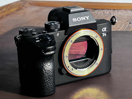 Camera Sony A7iii (corpo) + Gaiola Smallrig/3012 Cliques