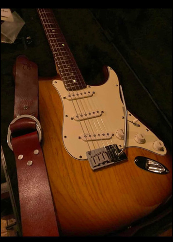 Fender Stratocaster American Deluxe 50th Comemorativa 