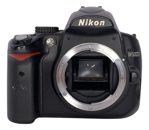 Camera Nikon D5000 167k Cliques