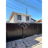 Casa En Venta De 5 Dorm. En Maipú