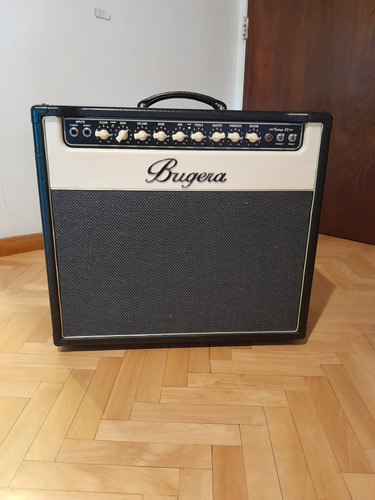 Amplificador Valvular Bugera V55