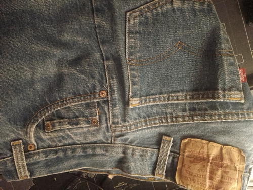 Jeans Levis Modelo 501