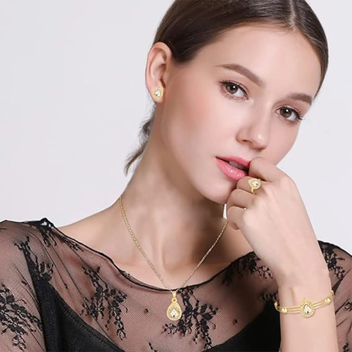 Conjunto De Joyas Para Mujer Collar+aretes + Pulsera+anillo