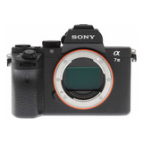 Cámara Sony A7iii + Baterías Extra + Adaptador Lentes Canon