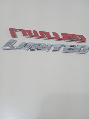 Emblema En Letras Cromadas Limited Para Toyota Tundra Foto 3