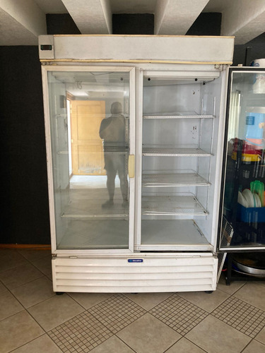 Refrigerador Comercial Metalfrio Vn-120 1190 l 2 Puertas