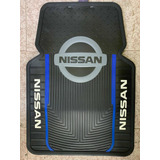 Juego De Tapetes Universales Logo Nissan 4pz Vinil Flexible