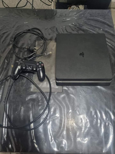 Playstation 4 Slim 1tb Negro Usada