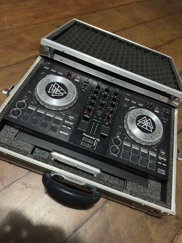 Controlador Dj Pioneer Ddj-sb3 Preto  Da 2  Canais