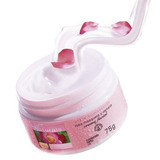 Crema Avon Naturals Rosa Mosqueta