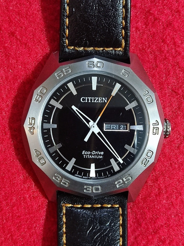 Reloj Hombre, Citizen Eco Drive Titanium, W.r. 10 Bar.