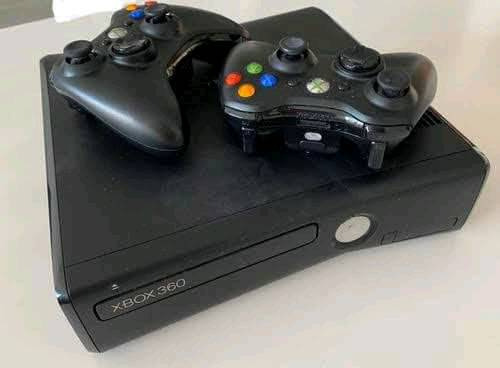 Consola Xbox Slim 2 Controles C/ Carga Y Juega 170 Juegos 