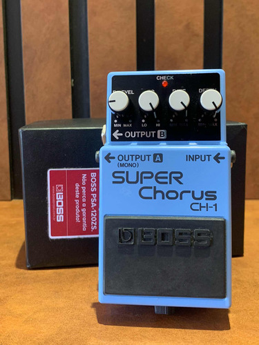 Pedal Super Chorus Ch-1 Boss