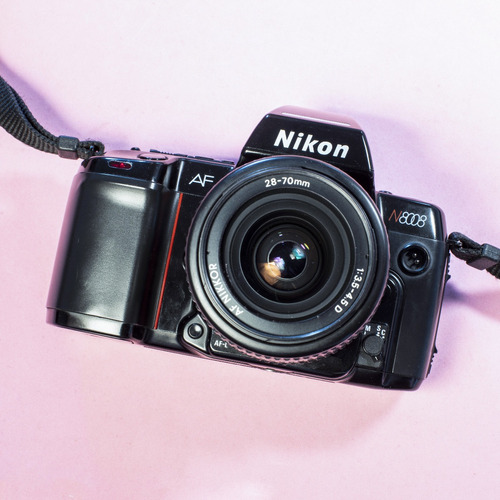 Nikon N8008 F-801 + Nikkor 28-70mm F/3.5-4.5 D