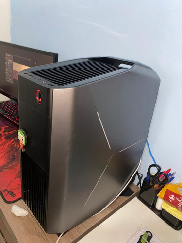 Pc Gamer Alienware R8