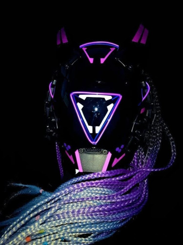 Casco Cyberpunk Mask Con Trenzas Moradas Que Ilumina Techwea