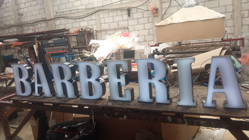 Letras 3d Luminosas Personalizadas 11pz. 30cm Alto