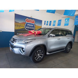 Toyota Hillux Sw4 Srx 2.8 Tdi 2017 Automática 4x4 7 Lugares