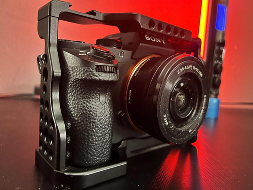 Câmera Full Frame - Sony Alpha A7ii + Lente 16-50 E-mount