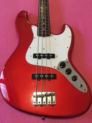 Fender Jazz Bass Risuee 62 Japan Impecable