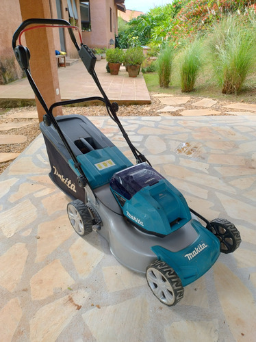 Cortador Grama Makita Dlm460z S/bat.