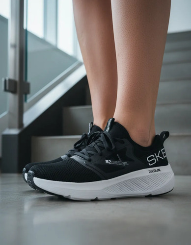 Tenis Skechers Go Run Elevate Color Negro\u002F Blanco (220182x) | Envío gratis