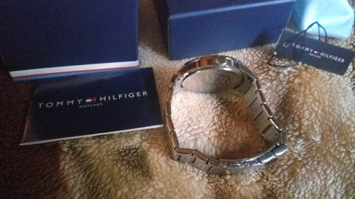 Reloj Tommy Hilfiger Como Nuevo 