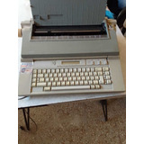Máquina De Escribir Electrica Usada Marca Olivetti